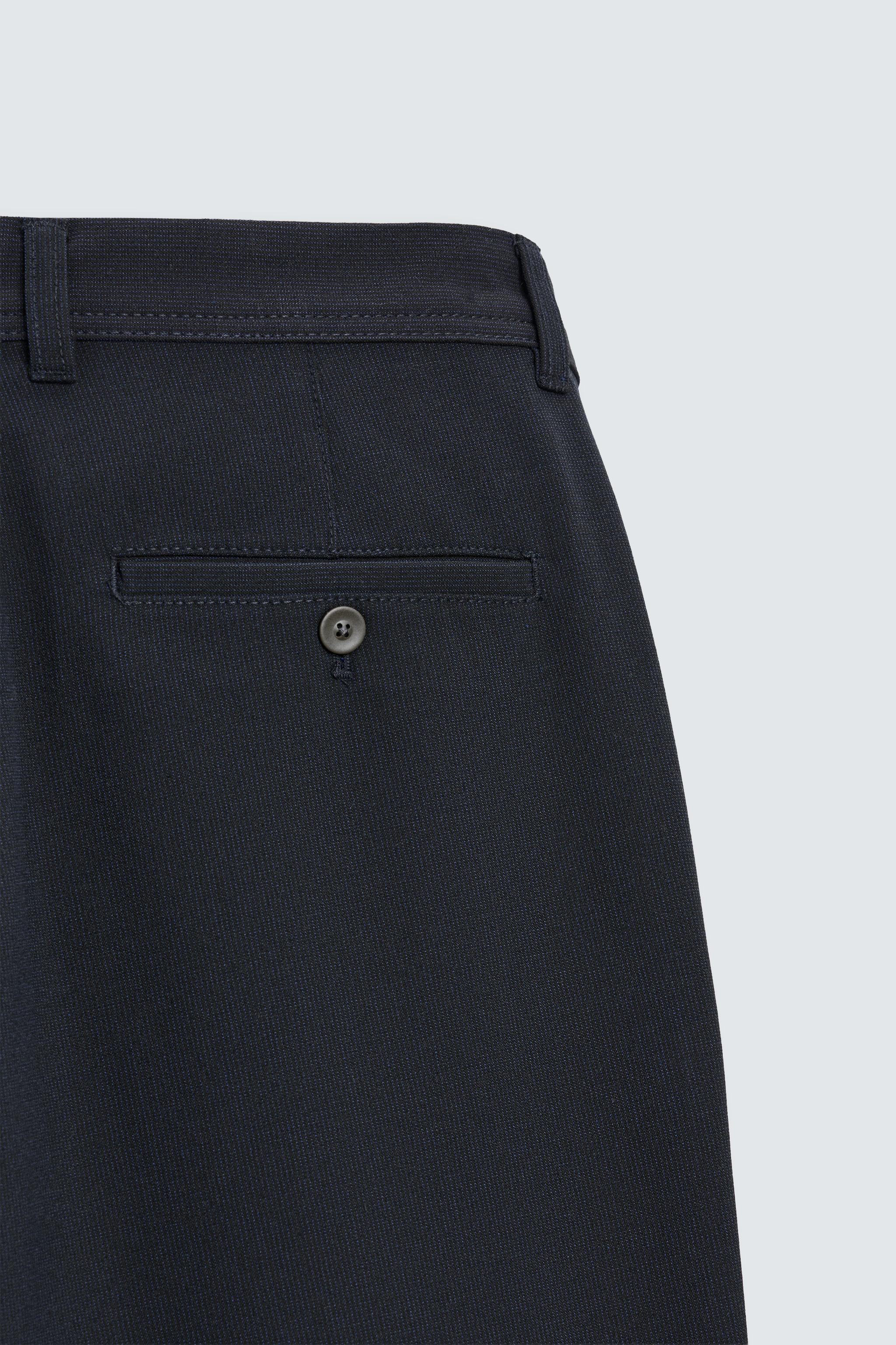 TEXTURED STRETCH PANTS